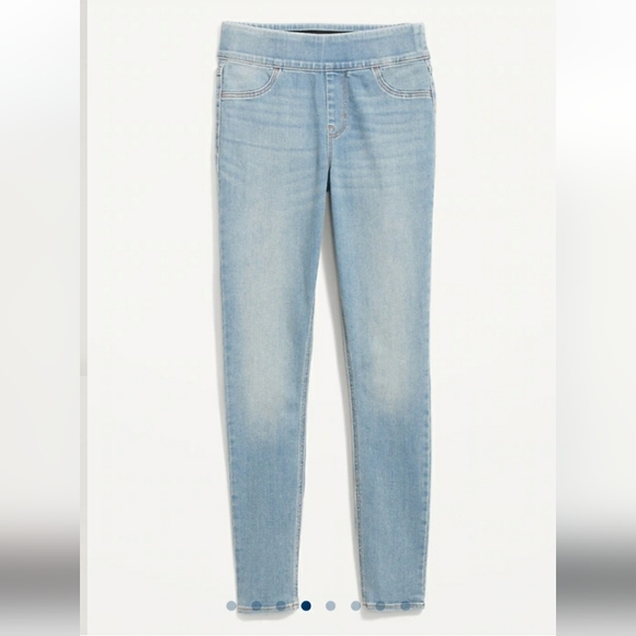 OLD NAVY,12 petite, mid-rise, rockstar super skinny Jeggings - Picture 2 of 9